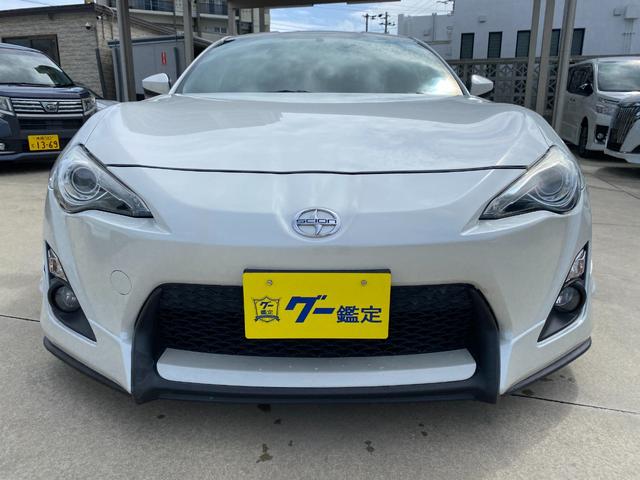 ご覧頂きまして誠に有難うございます!!是非ご来店して頂き、実際にご覧になって頂ければと思います。お客様からのご連絡をスタッフ一同、心よりお待ちしております