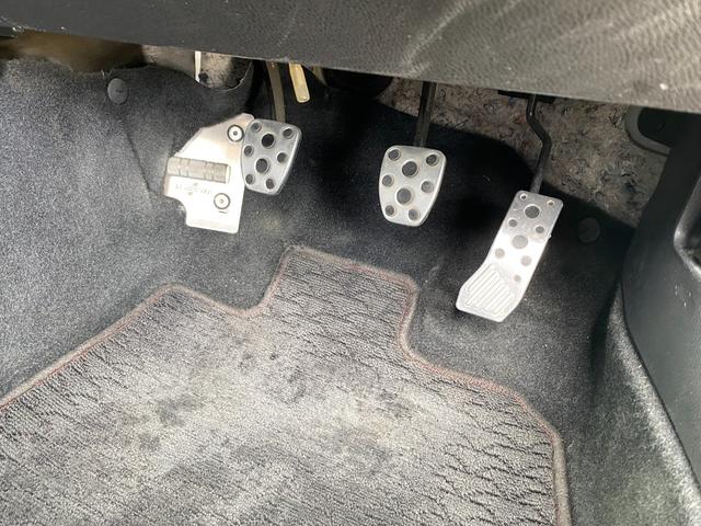 ご覧頂きまして誠に有難うございます!!是非ご来店して頂き、実際にご覧になって頂ければと思います。お客様からのご連絡をスタッフ一同、心よりお待ちしております