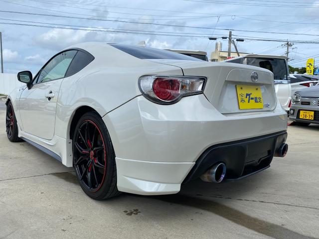 当店のお車をご覧いただきましてありがとうございます。お車についてのご質問やお見積りのご依頼、ご購入にあたってのご相談などお気軽にお問い合わせ下さい!