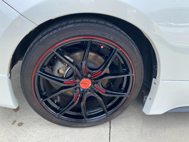 お車の知識がなくても大丈夫です!皆様のご来店をスタッフ一同、心よりお待ちしております。