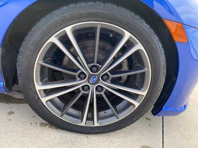 すぐにご来店頂けない場合や遠方にお住まいの方、車両状態の詳細が知りたい方はお気軽にご連絡下さい♪