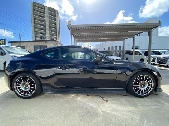 この度は当店のお車をご覧になっていただき、誠にありがとうございます。じっくり現車確認して頂けるよう、ご準備を致します！