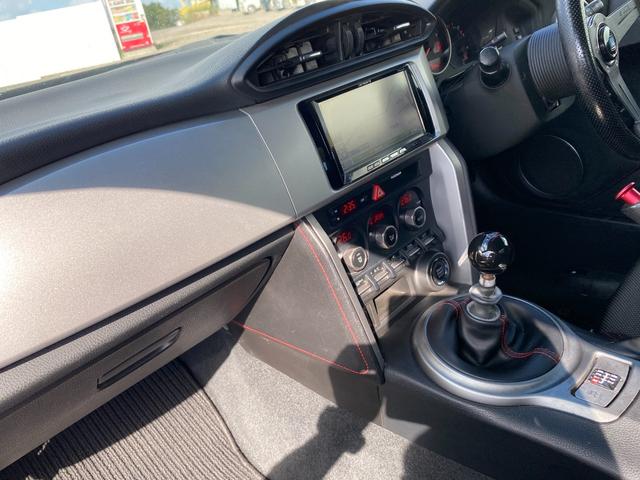 ご覧いただきありがとうございます♪気になったお車がありましたらお気軽にお電話をください♪