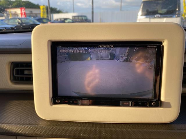 バックカメラも付いています。駐車の時に便利なのはもちろんの事、後方死角にいる子供たちに気が付くことができるので安心安全ですね