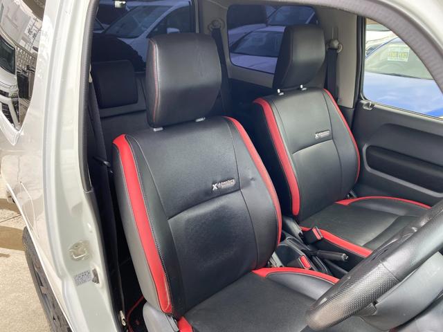 ジムニー 　Ｘアドベンチャー　５ＭＴ　県外仕入れ　リフトアップ　社外マフラー　社外バンパー　ＴＶ　４ＷＤ　ナビ　ＴＶ　電動格納ミラー　シートヒーター　　ＣＤ　ＵＳＢ　アルミホイール　エアコン　パワーウィンドウ（21枚目）