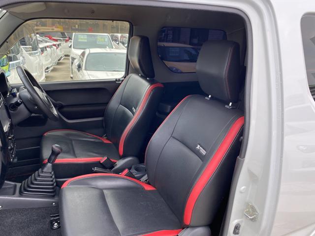 ジムニー 　Ｘアドベンチャー　５ＭＴ　県外仕入れ　リフトアップ　社外マフラー　社外バンパー　ＴＶ　４ＷＤ　ナビ　ＴＶ　電動格納ミラー　シートヒーター　　ＣＤ　ＵＳＢ　アルミホイール　エアコン　パワーウィンドウ（26枚目）