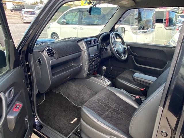 ジムニー ランドベンチャー　ＡＴ　リフトアップ　前後社外バンパー　社外マフラー　ミラー型ドラレコ　県外仕入れ　ＴＶ　４ＷＤ　ナビ　キーレスエントリー　シートヒーター　　ＡＢＳ　ルーフレール　アルミホイール　エアコン（8枚目）