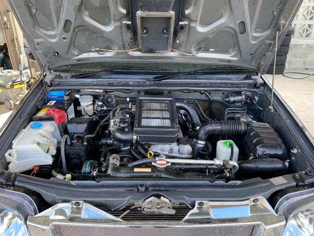 ジムニー ランドベンチャー　ＡＴ　リフトアップ　前後社外バンパー　社外マフラー　ミラー型ドラレコ　県外仕入れ　ＴＶ　４ＷＤ　ナビ　キーレスエントリー　シートヒーター　　ＡＢＳ　ルーフレール　アルミホイール　エアコン（32枚目）