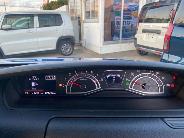 N-BOXカスタム G・Lホンダセンシング ブルートゥース対応ナビ・セルセグTV・CD・DVD/バックカメラ・ETC・ステアリングリモコン・スマートキー・オートエアコン・左側パワースライドドア(17枚目)