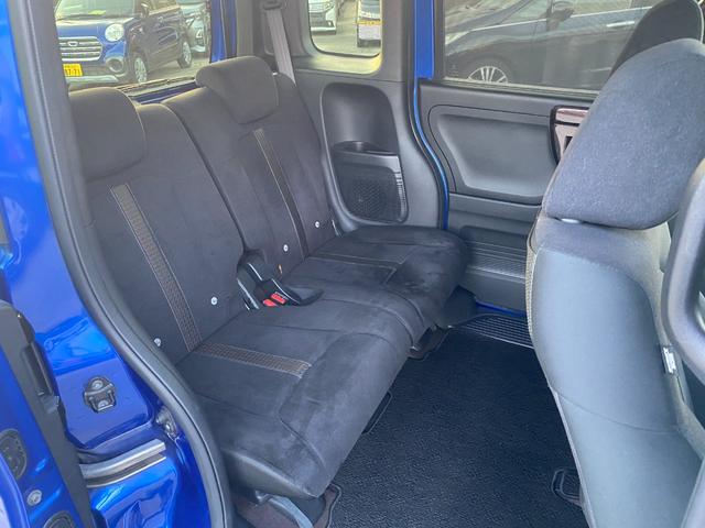 N-BOXカスタム G・Lホンダセンシング ブルートゥース対応ナビ・セルセグTV・CD・DVD/バックカメラ・ETC・ステアリングリモコン・スマートキー・オートエアコン・左側パワースライドドア(19枚目)