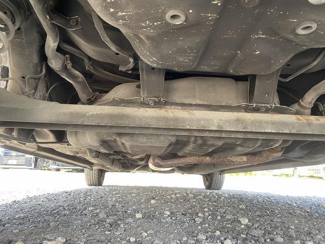 防サビの為のシャシブラコーティング☆黒でツヤツヤに仕上がります！サビから車を守る為にもぜひいかがでしょうか？他のオプションも充実しております！ご連絡お待ちしております！