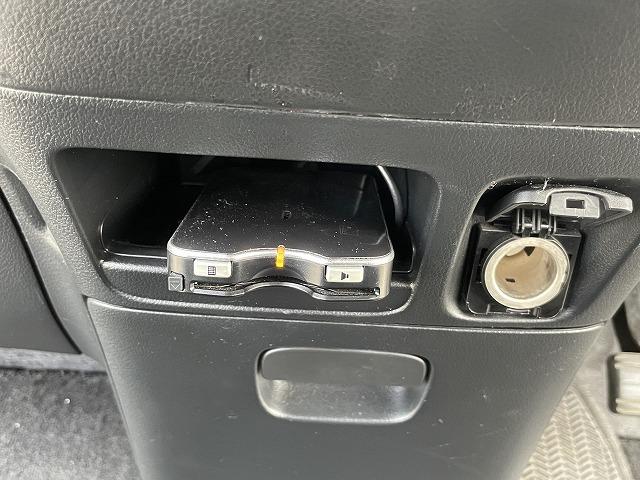 N-BOX G SSパッケージ 自社 ローン スマートキー ナビ バックモニター ETC Bluetooth 両側電動スライドドア 赤 レッド 衝突安全ボディ 盗難防止システム(21枚目)