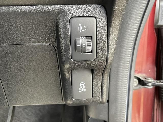 N-BOX G SSパッケージ 自社 ローン スマートキー ナビ バックモニター ETC Bluetooth 両側電動スライドドア 赤 レッド 衝突安全ボディ 盗難防止システム(23枚目)