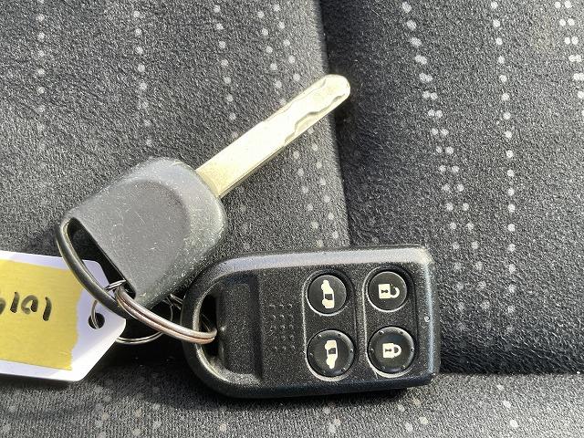 万が一の事故でも対応がよい任意保険も弊社で取り扱っておりますので、是非ご相談下さい。