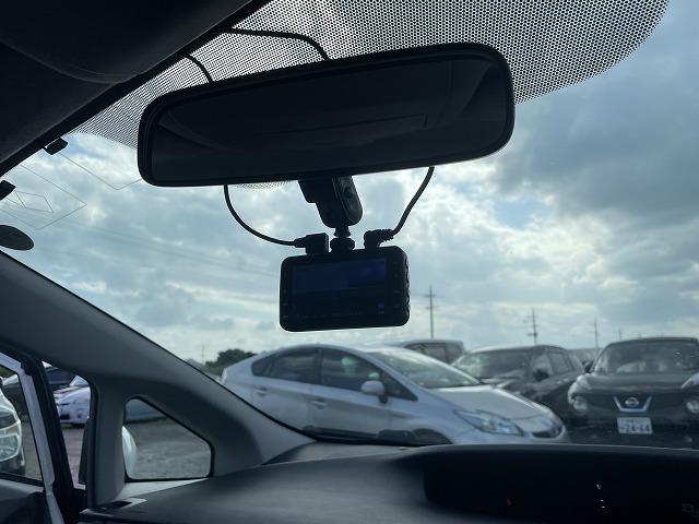 万が一の事故でも対応がよい任意保険も弊社で取り扱っておりますので、是非ご相談下さい。