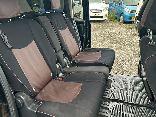 セレナ ライダー　Ｓ－ハイブリッド（32枚目）