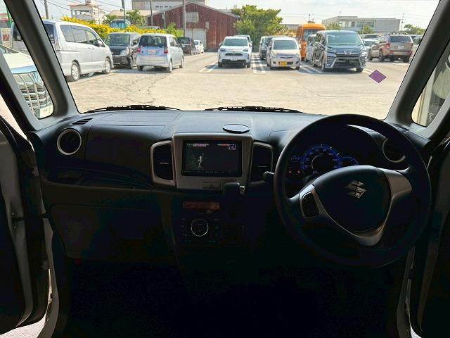 内装や外装も隅々までクリーニングしてからご納車致します♪　中古車でも安心綺麗（＊’▽’）格安で整備済みのオススメの一台！！