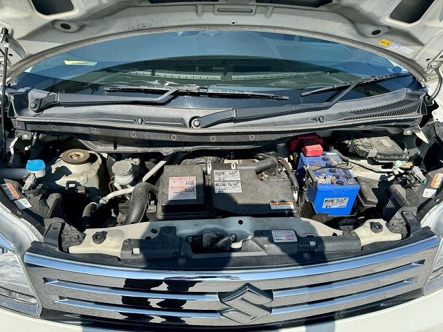 ロードサービスもおまかせください！レッカー、レンタカー貸出致します。レスキュー専用受付ダイヤルございます！異音、ランプがついた等小さなお困りごとでもいつでもお電話ください！