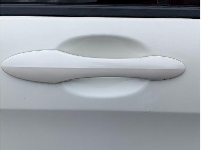 エンジン、ミッション等に現在異常なくまだまだ快調に走ります。☆☆☆☆試乗して確認済みで機械的な部分は今のところ問題はありません。☆☆☆☆人気車や低価格車はすぐになくなる可能性があります。