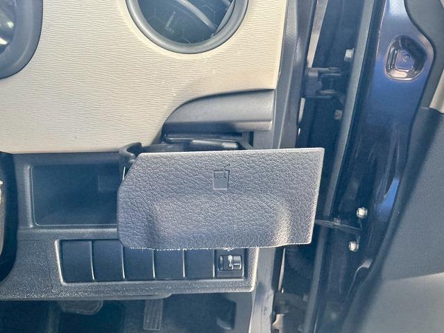 内装や外装も隅々までクリーニングしてからご納車致します♪　中古車でも安心綺麗（＊’▽’）