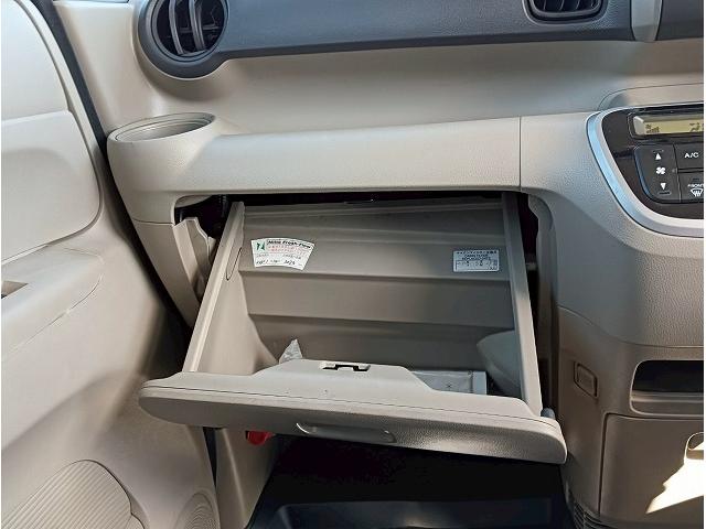 エンジン、ミッション等に現在異常なくまだまだ快調に走ります。☆☆☆☆試乗して確認済みで機械的な部分は今のところ問題はありません。☆☆☆☆人気車や低価格車はすぐになくなる可能性があります。