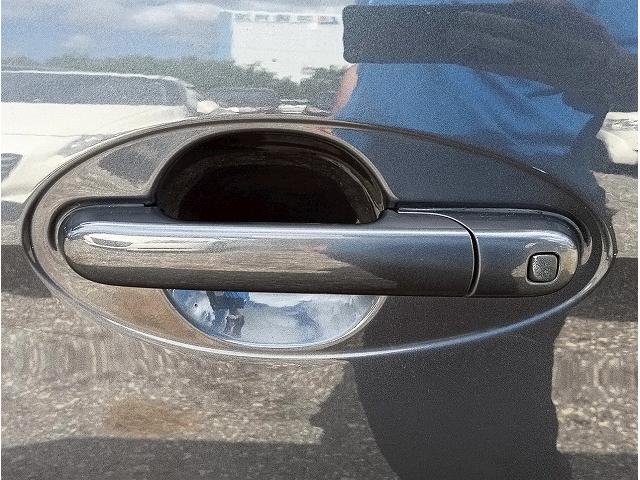 オーシャンデザイン沖縄店　〒９０１－０２３２沖縄県豊見城市伊良波５６４－５　ＴＥＬ０５０－１７２５－２９０６