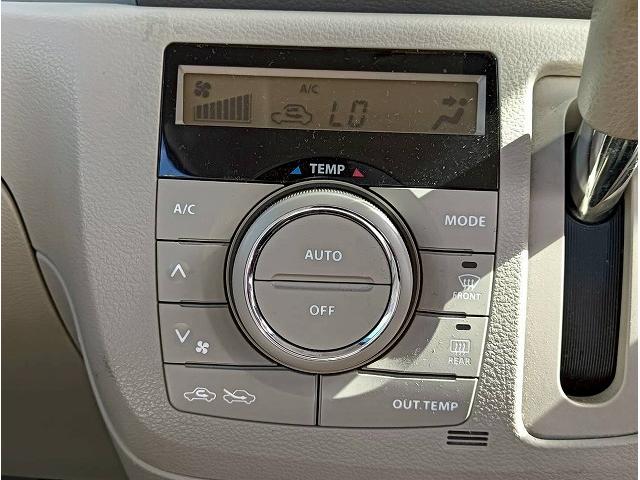 ロードサービスもおまかせください！レッカー、レンタカー貸出致します。レスキュー専用受付ダイヤルございます！異音、ランプがついた等小さなお困りごとでもいつでもお電話ください！