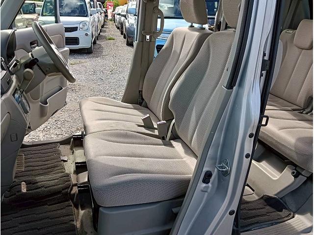 お買い得車両毎日入荷中！！まずはお問い合わせください！ぴったりの車がきっとあります！