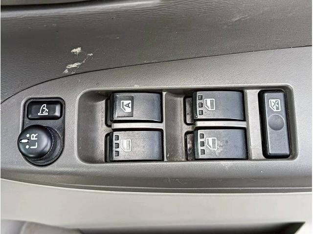 掲載後わずか１日で売れてしまう車も多いです！売約済みだとご迷惑をお掛けしてしまう為、ご来店の際は事前にご連絡を！！