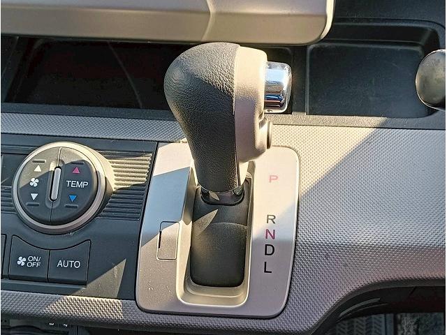 ☆大人気車種取り揃えております☆ハイト軽、軽バン、ＳＵＶ、ミニバン、セダン、コンパクト、スポーツタイプなどなど！大人気のお車を多数取り揃えております！