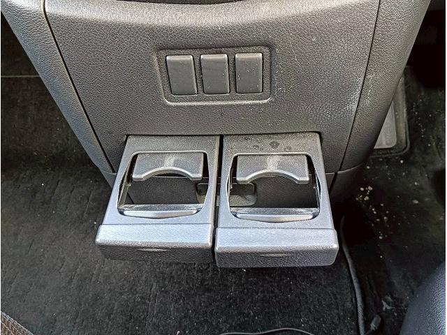 エルグランド ２５０ハイウェイスター　自社　ローン　対応（29枚目）