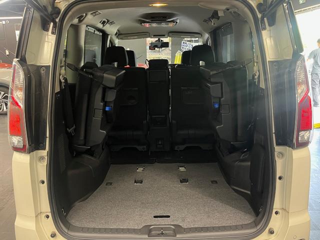 セレナ ハイウェイスター Vセレクション 県内買取直販車両! 360度カメラ ハンズフリーパワスラ クリアランスソナー ETC ドラレコ 純正16インチアルミホイール 革巻ステアリング 9インチアルパインナビ フリップダウンモニター(8枚目)