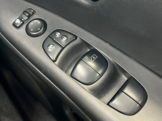 セレナ ハイウェイスター Vセレクション 県内買取直販車両! 360度カメラ ハンズフリーパワスラ クリアランスソナー ETC ドラレコ 純正16インチアルミホイール 革巻ステアリング 9インチアルパインナビ フリップダウンモニター(44枚目)