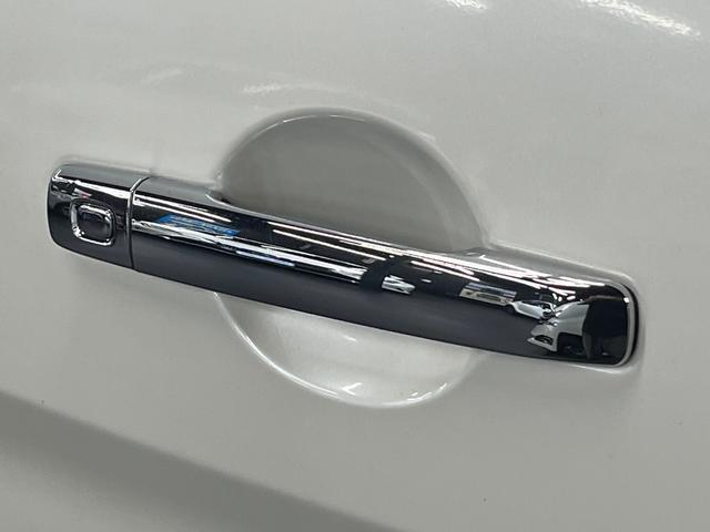 セレナ ハイウェイスター Vセレクション 県内買取直販車両! 360度カメラ ハンズフリーパワスラ クリアランスソナー ETC ドラレコ 純正16インチアルミホイール 革巻ステアリング 9インチアルパインナビ フリップダウンモニター(60枚目)