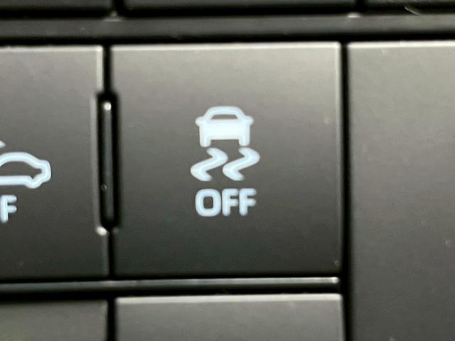 ユーポス豊見城店は軽自動車からコンパクトカー、ミニバン、スポーツカーまで様々な車種を取り揃えております。お客様の希望車種が見つからなくても全国から車両を探せます。お気軽にお問合せ下さい。