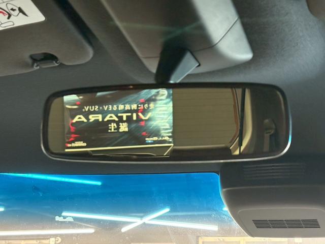 ユーポス豊見城店は軽自動車からコンパクトカー、ミニバン、スポーツカーまで様々な車種を取り揃えております。お客様の希望車種が見つからなくても全国から車両を探せます。お気軽にお問合せ下さい。