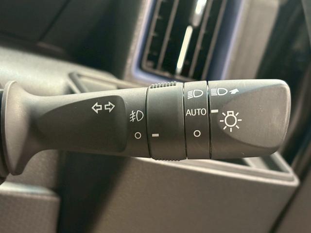 ユーポス豊見城店は軽自動車からコンパクトカー、ミニバン、スポーツカーまで様々な車種を取り揃えております。お客様の希望車種が見つからなくても全国から車両を探せます。お気軽にお問合せ下さい。