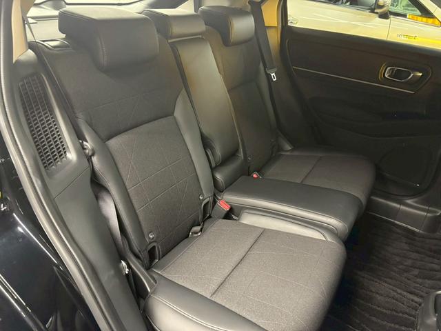 内装・外装共にきれいな状態で展示してます。是非一度、現車を見に来てください！