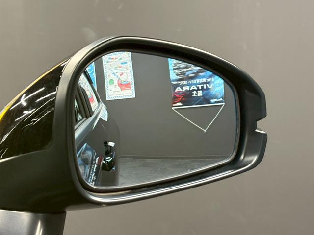 気になる月々のローン支払シュミレーションはその場でお伝えでき、審査も短時間で結果が分かります。その他様々なオプションやサービスで満足できるように担当スタッフが頑張りますので是非ご来店下さい。