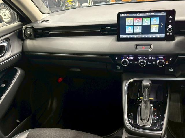 ユーポス豊見城店は軽自動車からコンパクトカー、ミニバン、スポーツカーまで様々な車種を取り揃えております。お客様の希望車種が見つからなくても全国から車両を探せます。お気軽にお問合せ下さい。