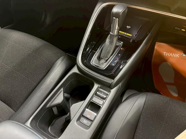 気になる月々のローン支払シュミレーションはその場でお伝えでき、審査も短時間で結果が分かります。その他様々なオプションやサービスで満足できるように担当スタッフが頑張りますので是非ご来店下さい。