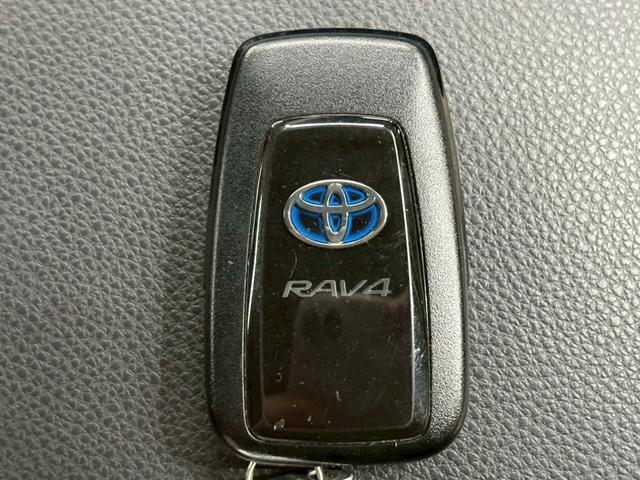 気になる月々のローン支払シュミレーションはその場でお伝えでき、審査も短時間で結果が分かります。その他様々なオプションやサービスで満足できるように担当スタッフが頑張りますので是非ご来店下さい。