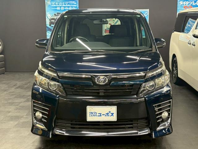 ヴォクシー ＺＳ　フリップダウンモニター　純正ＳＤナビ　バックモニター　アイドリングストップ　ステアリングスイッチ　ドライブレコーダー　両側パワースライドドア　スマートキー　ＥＴＣ　県内買取車両　保証対象車両（14枚目）