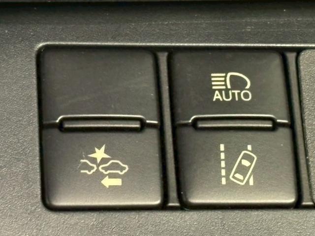 気になる月々のローン支払シュミレーションはその場でお伝えでき、審査も短時間で結果が分かります。その他様々なオプションやサービスで満足できるように担当スタッフが頑張りますので是非ご来店下さい。