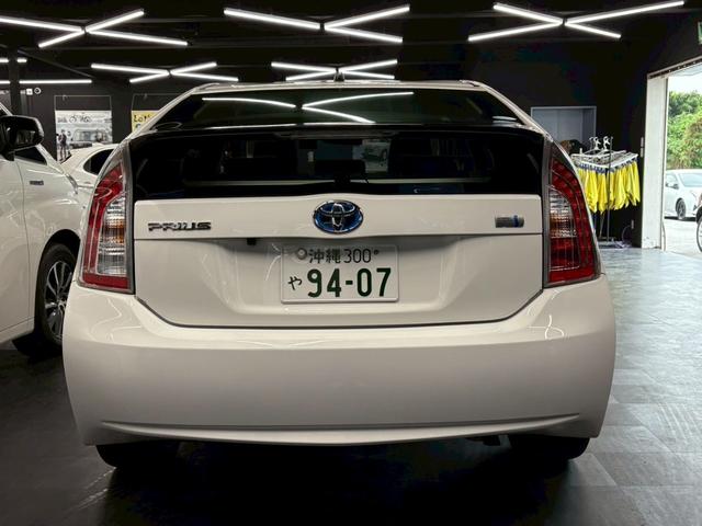 燃料タンク容量	４５リットル使用燃料	無鉛レギュラーガソリン