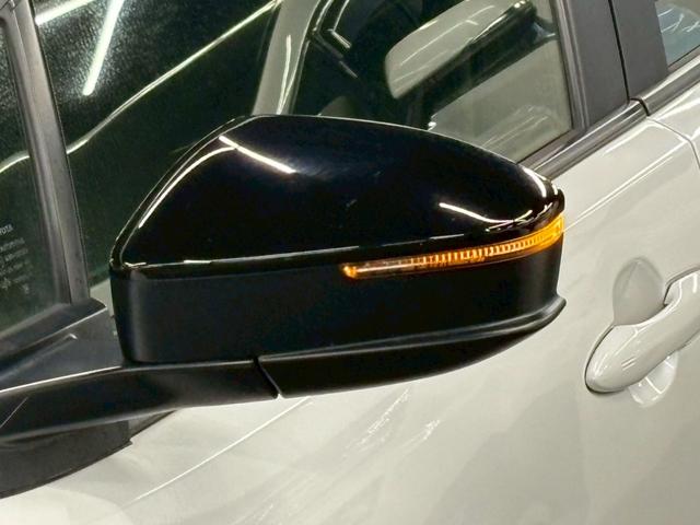 気になる月々のローン支払シュミレーションはその場でお伝えでき、審査も短時間で結果が分かります。その他様々なオプションやサービスで満足できるように担当スタッフが頑張りますので是非ご来店下さい。