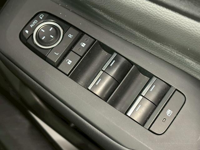 「お問合せはユーポス豊見城店まで／０９８－９９６－３１０７へ！お待ちしております♪」