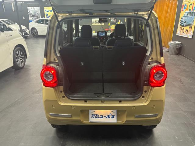 使い勝手のいい荷室スペース