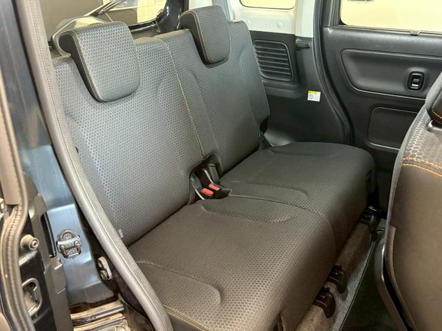 内装・外装共にきれいな状態で展示してます。是非一度現車を見に来てください！