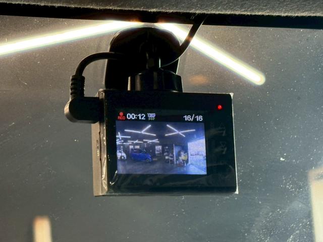 もしもの時の【ドライブレコーダー】思わぬトラブルからお客様をお助けします。